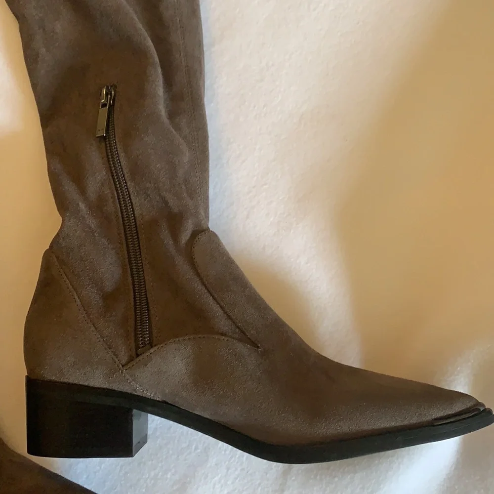 Marc Fisher LTD over the knee suede boots sz 5 - Picture 5 of 8